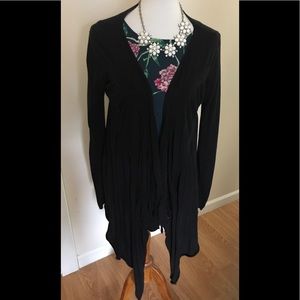Hinge sweater